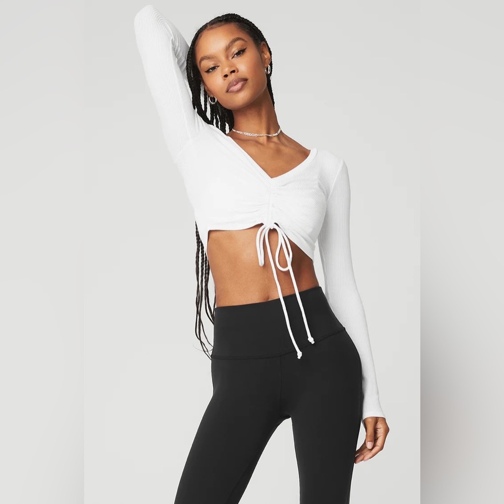 Alo Yoga Ribbed Cinch Cropped Long Sleeve White size Medium